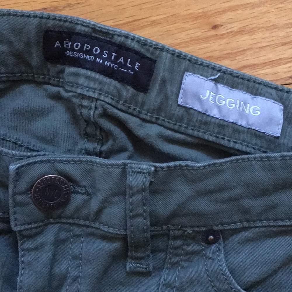 Aeropostale pants/ jeggings - Picture 2 of 11